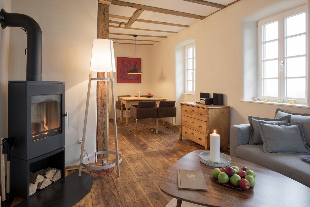 Burggarten Appartements Neuleiningen Esterno foto